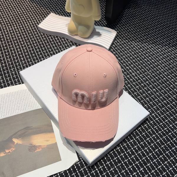 Miu Miu Hat MUH00233